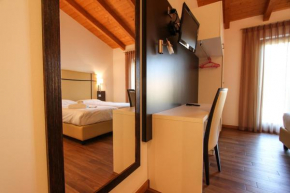 Thai Orchidee Restaurant&Rooms, Garda